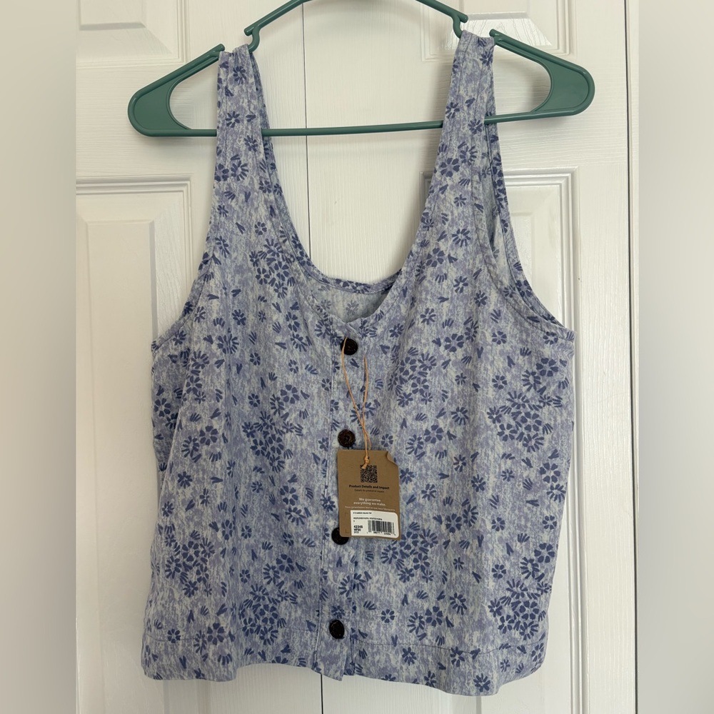 Patagonia Garden Island Tank Size Small *NWT*